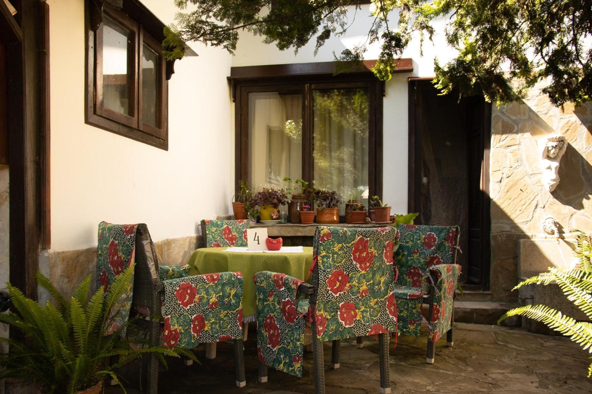 Старата Баkалия The Old Grocery, Guest Rooms Balcic Exterior foto