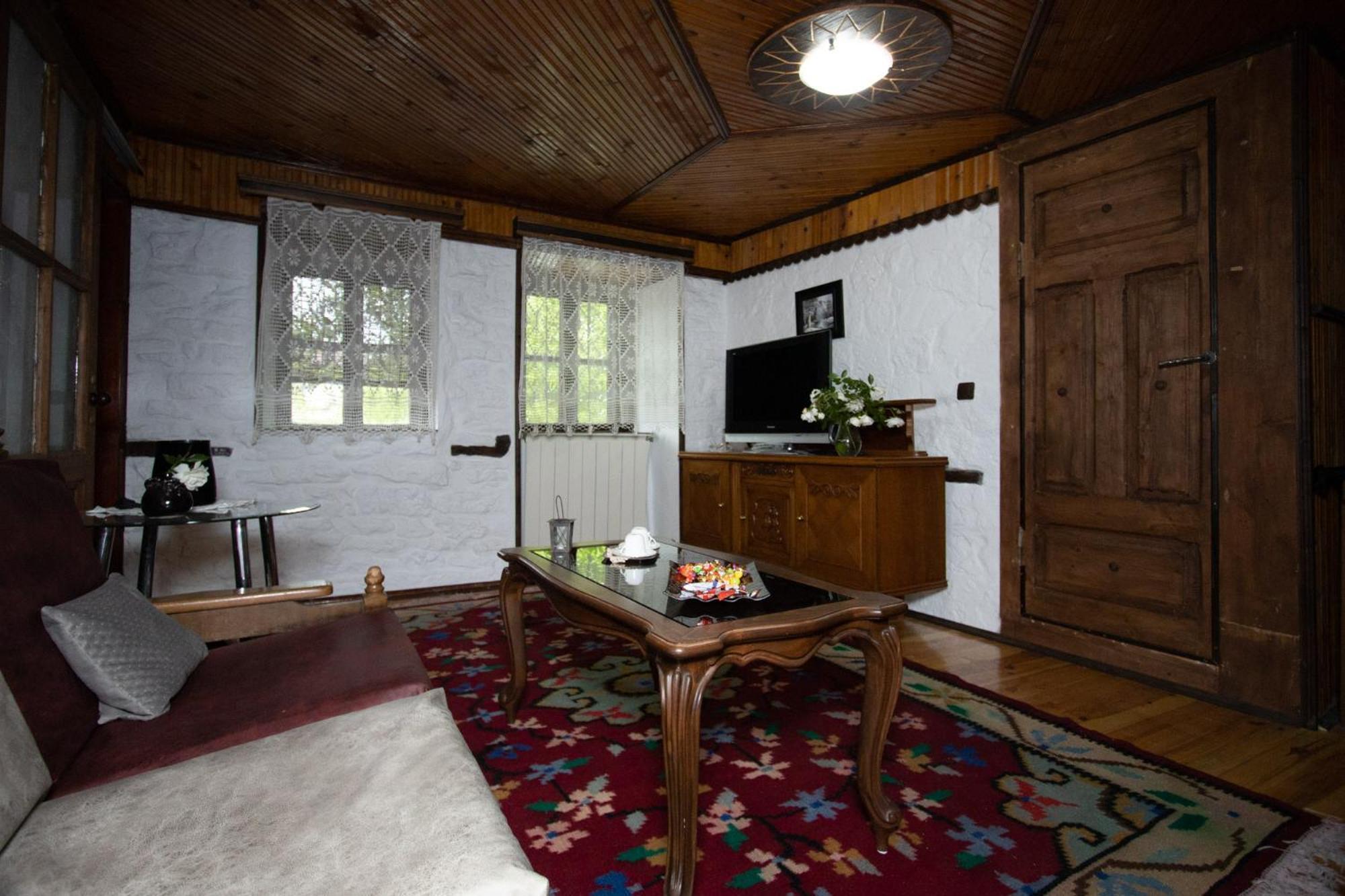 Старата Баkалия The Old Grocery, Guest Rooms Balcic Exterior foto