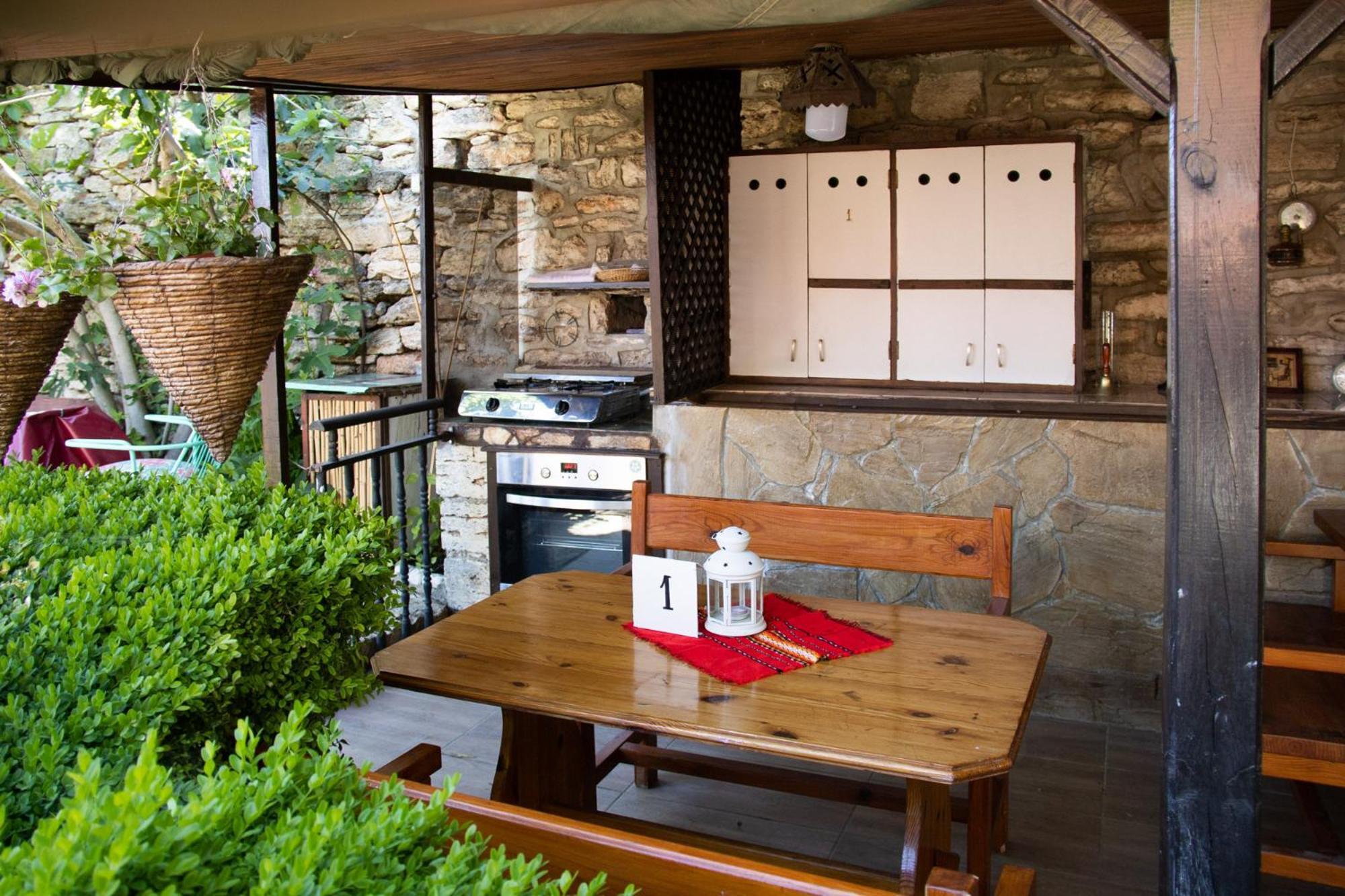Старата Баkалия The Old Grocery, Guest Rooms Balcic Exterior foto
